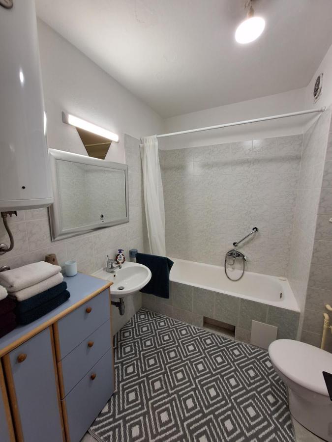 Two Bedroom Apartment Alma Zadar Exterior photo